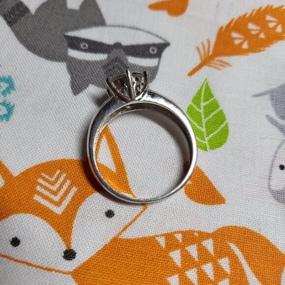 Cubic Zirconia (Cz) Solitaire Sterling Silver Ring - Picture 6 of 7